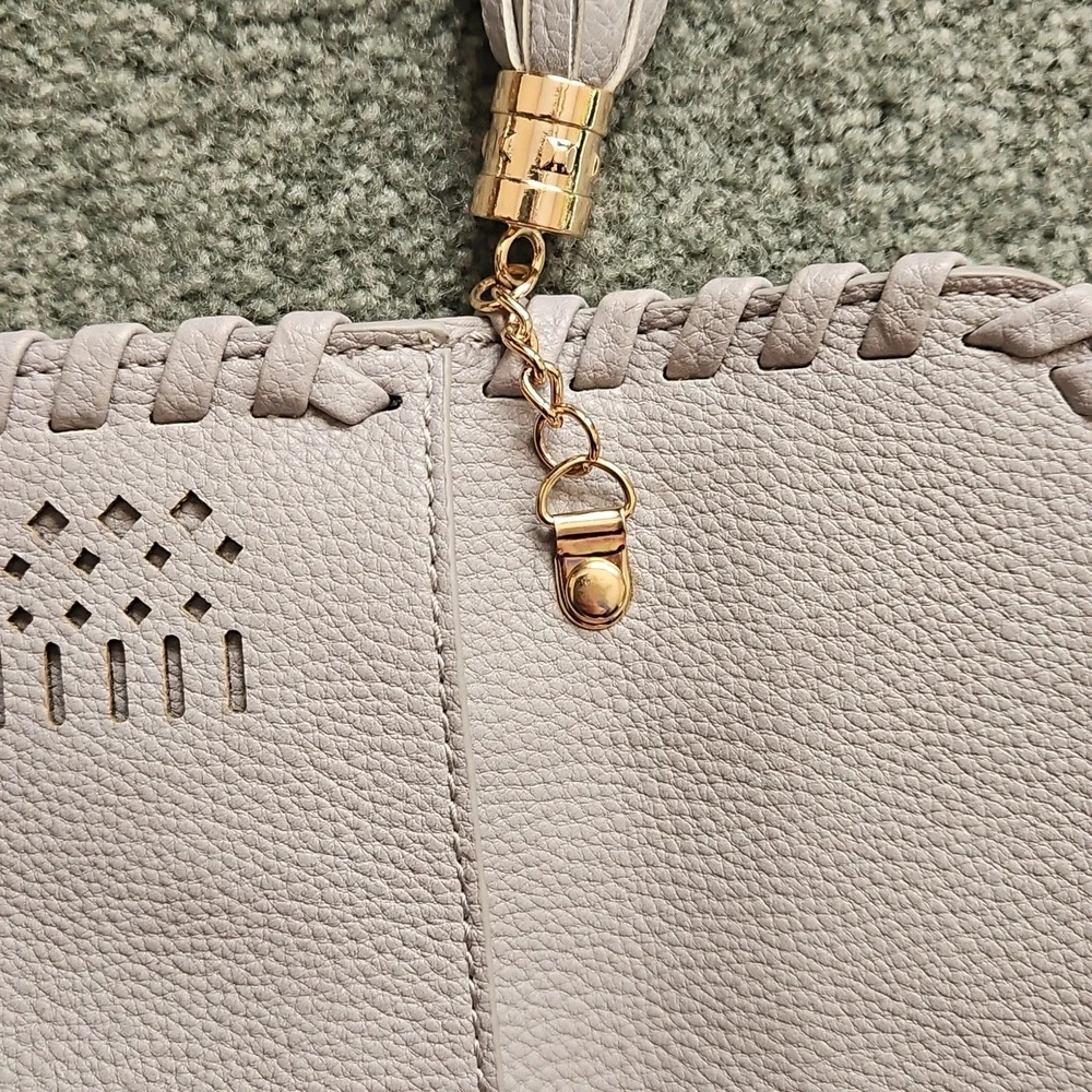 Moda LUXE Gray Clutch With Tassle - Picture 12 of 16